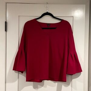 Ann Taylor Women's Magenta Pink Pleated/Bell Sleeve Top
Size small